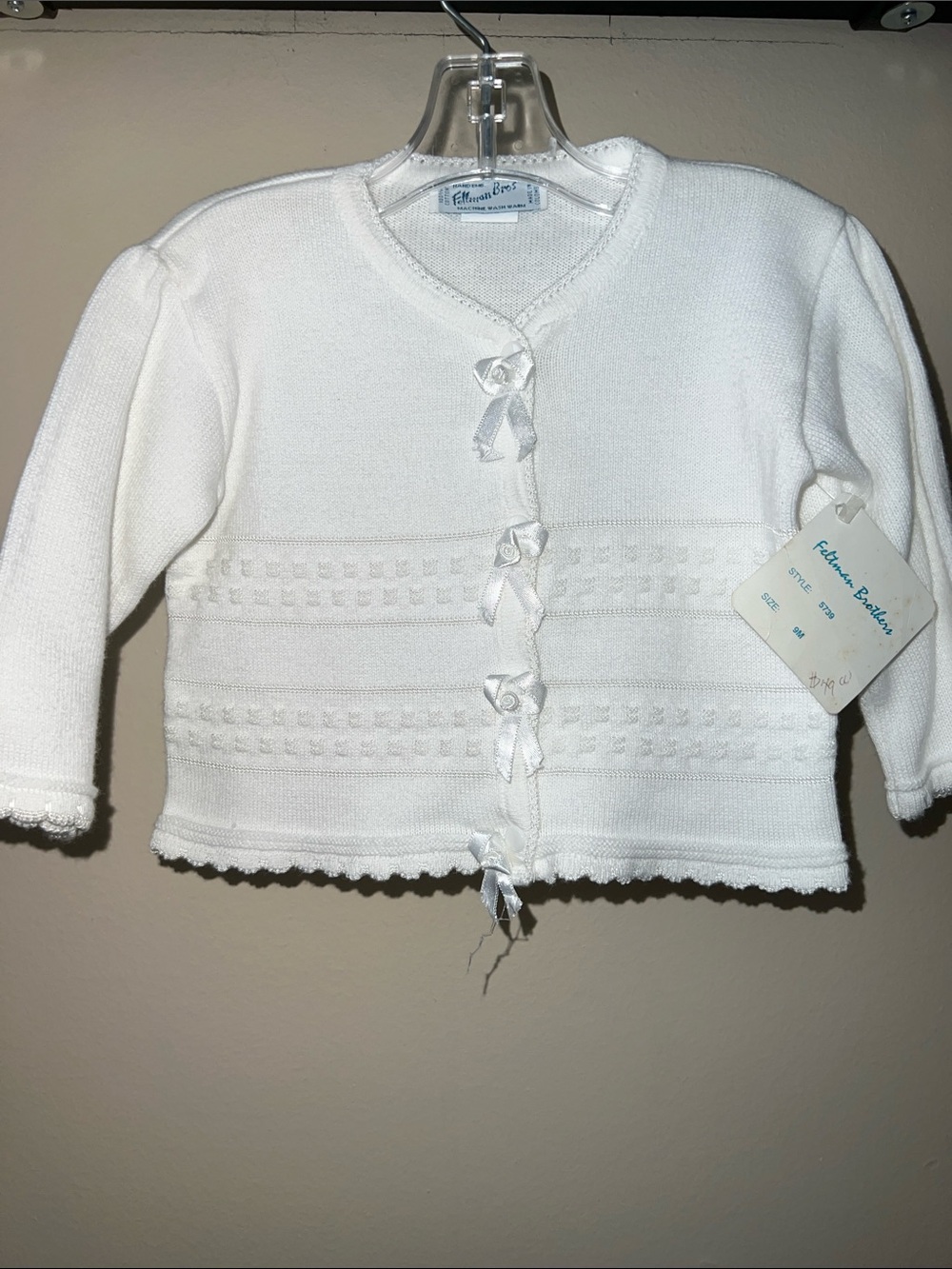 Feltman Brothers White Knit Cardigan with Ribbon Roses 9M
